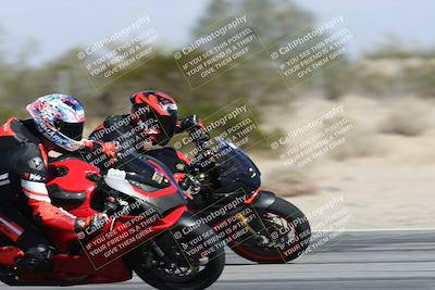 media/Dec-01-2025-Moto Forza (Mon) [[2daa91e15f]]/2-Intermediate Group/Session 3 (Turn 7 Inside Pans)/